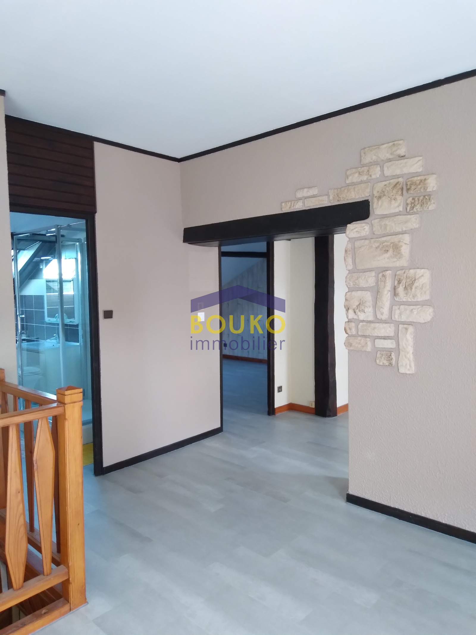 Image_, Appartement, Leyr, ref :0537