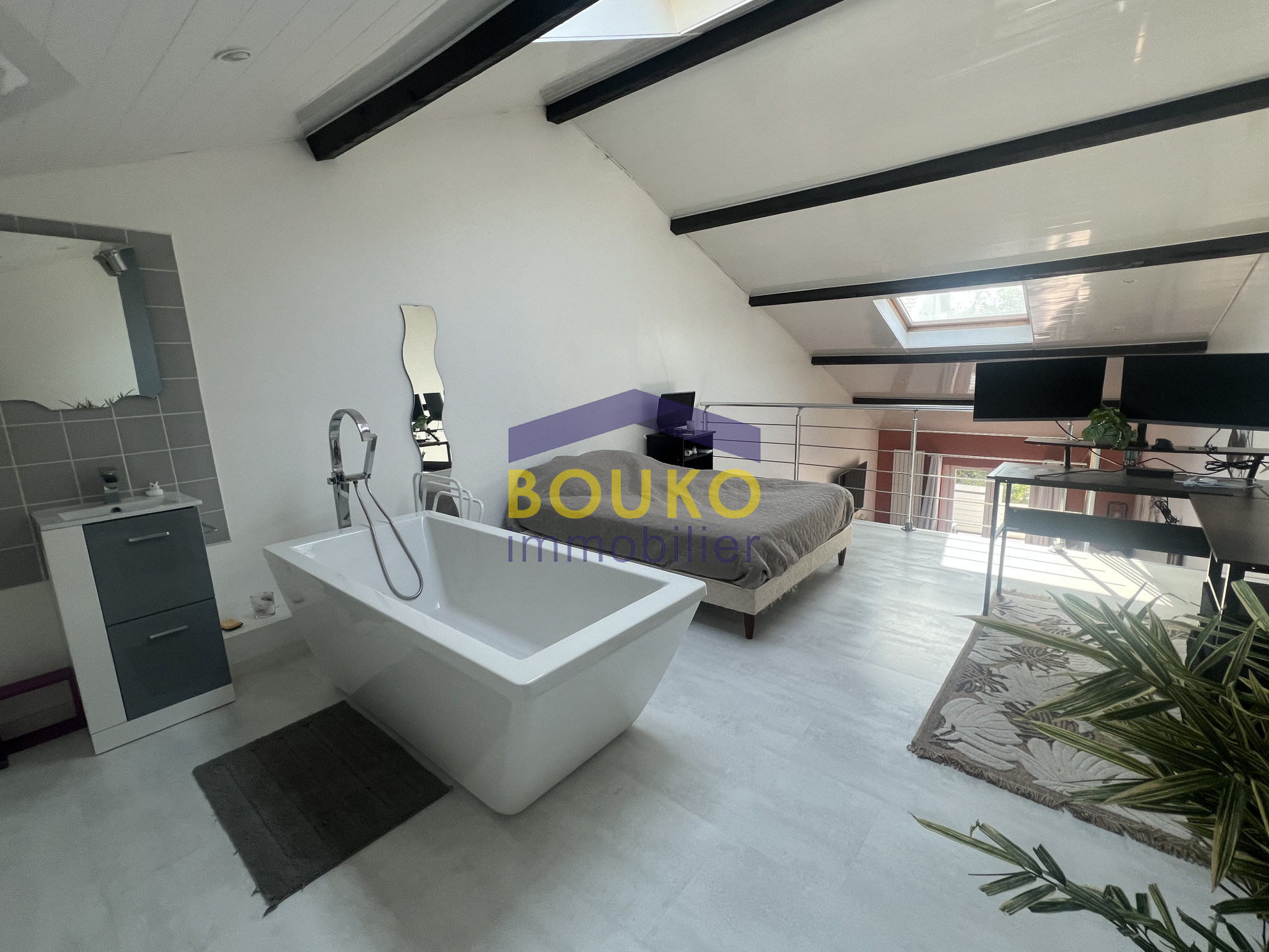 Agence immobilière de SARL BOUKO IMMOBILIER